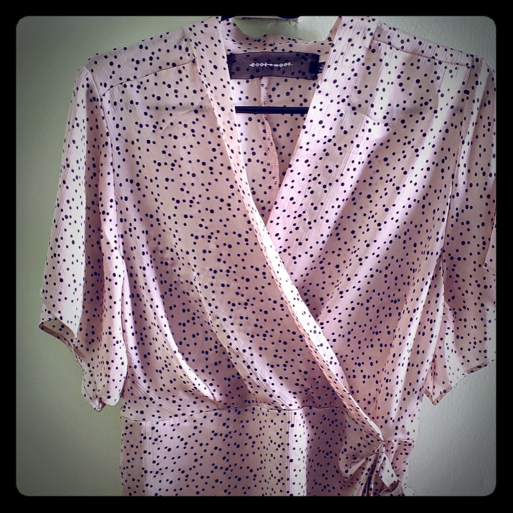 Code Mode polkadot blouse